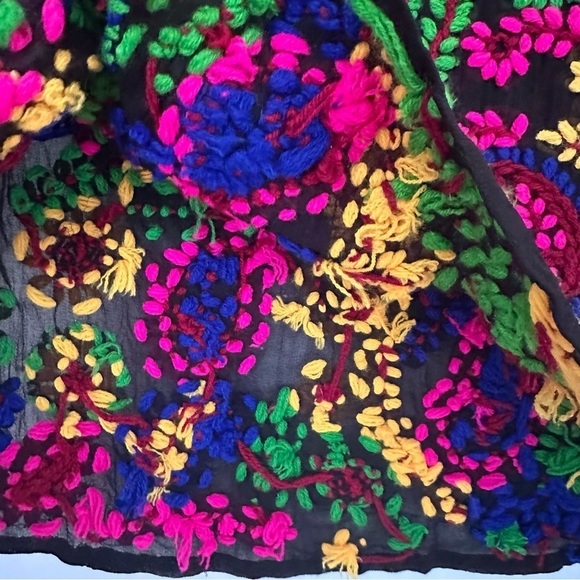 Sweet Sinammon Multicolor Paisley Embroidered Long Sleeve Top Womens Medium - Picture 4 of 8